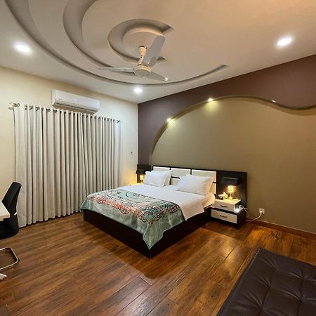 Alpha Guest House Равалпинди Екстериор снимка