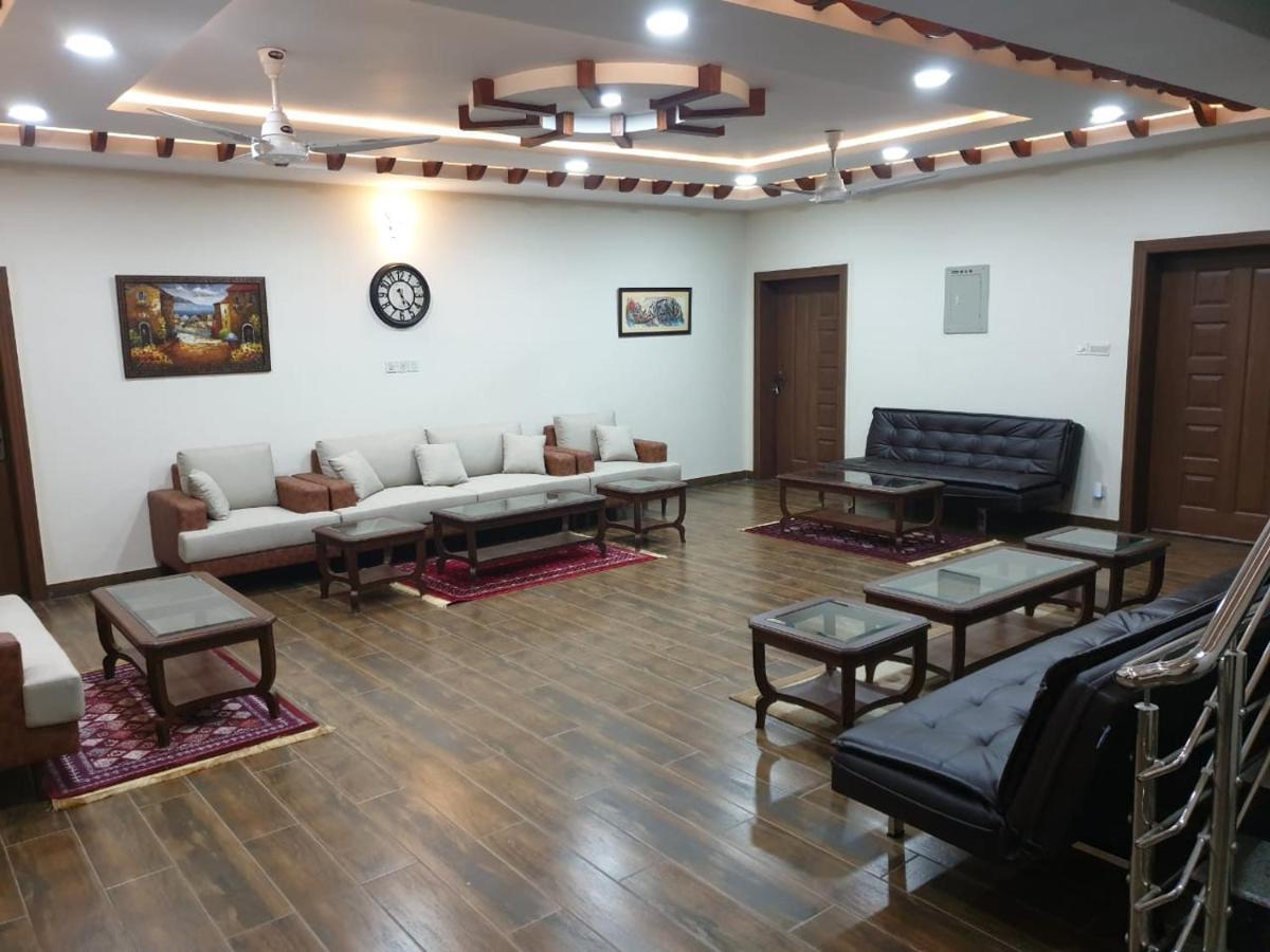Alpha Guest House Равалпинди Екстериор снимка