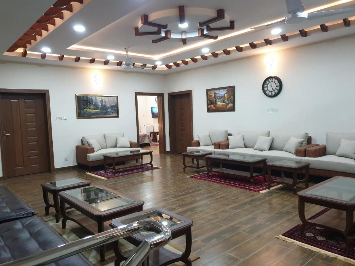 Alpha Guest House Равалпинди Екстериор снимка