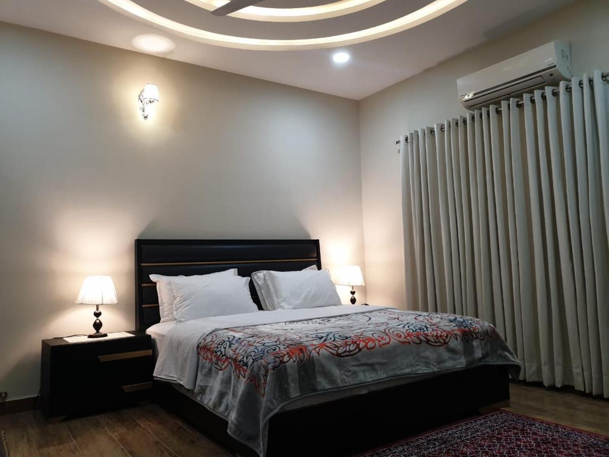 Alpha Guest House Равалпинди Екстериор снимка