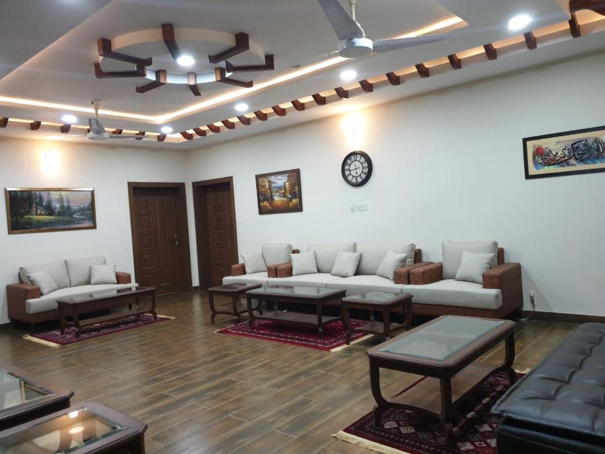 Alpha Guest House Равалпинди Екстериор снимка