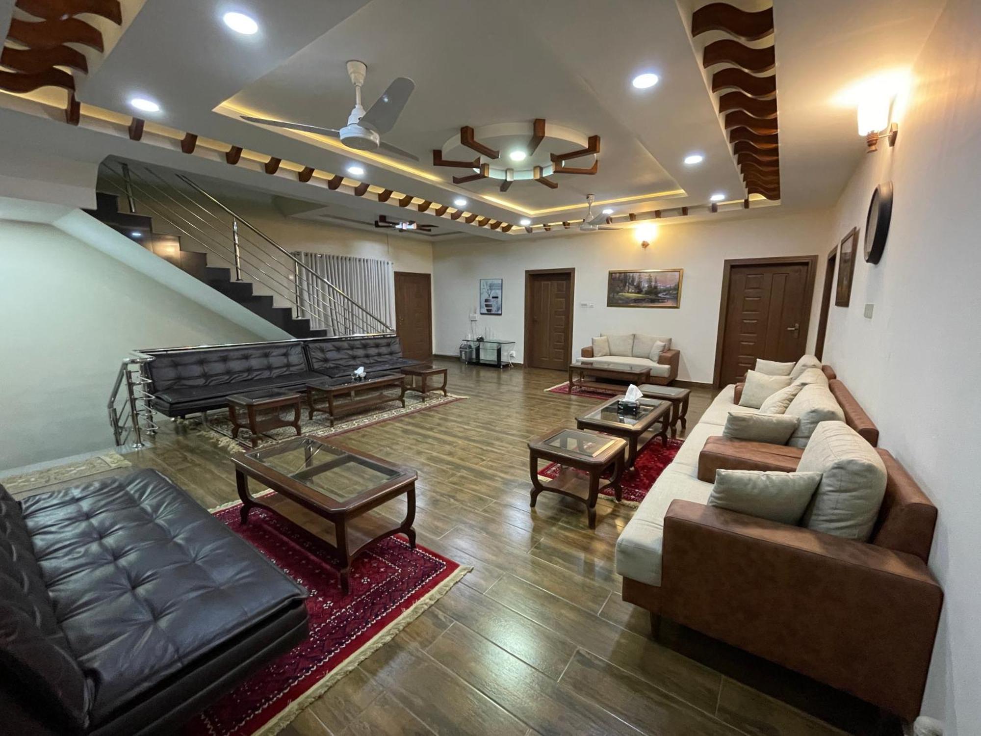 Alpha Guest House Равалпинди Екстериор снимка