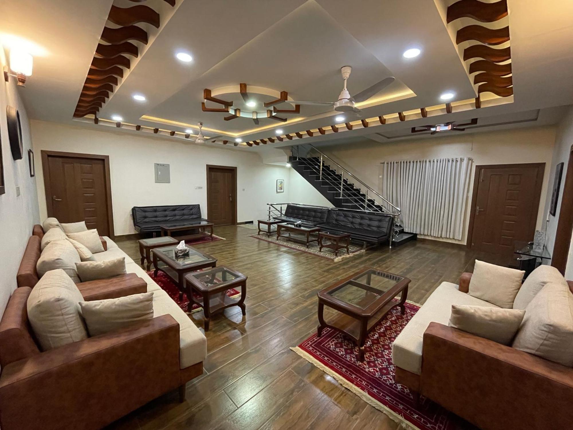 Alpha Guest House Равалпинди Екстериор снимка