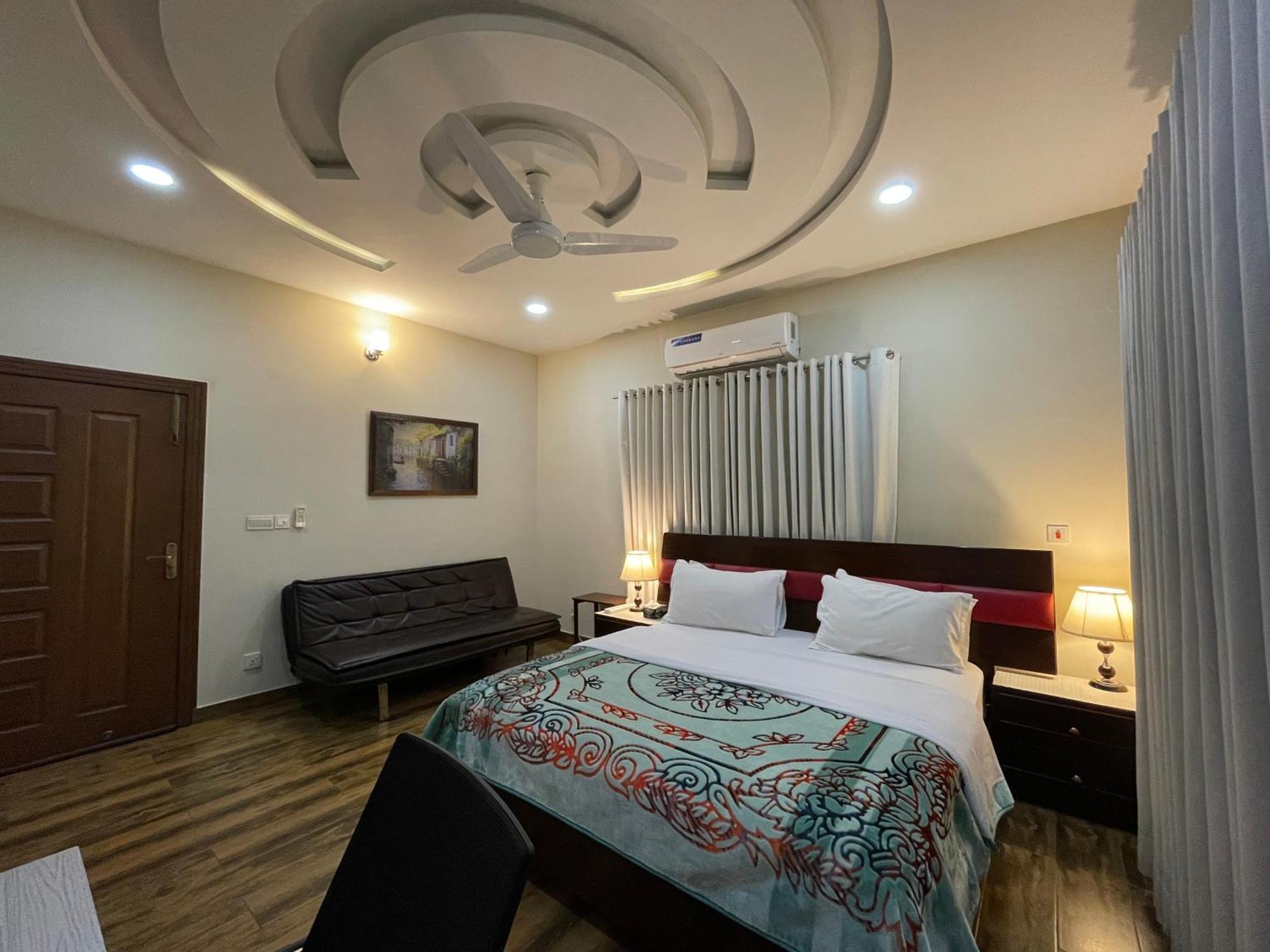Alpha Guest House Равалпинди Екстериор снимка