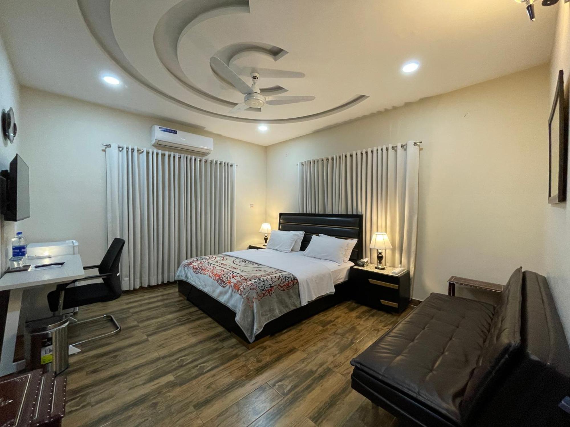 Alpha Guest House Равалпинди Екстериор снимка
