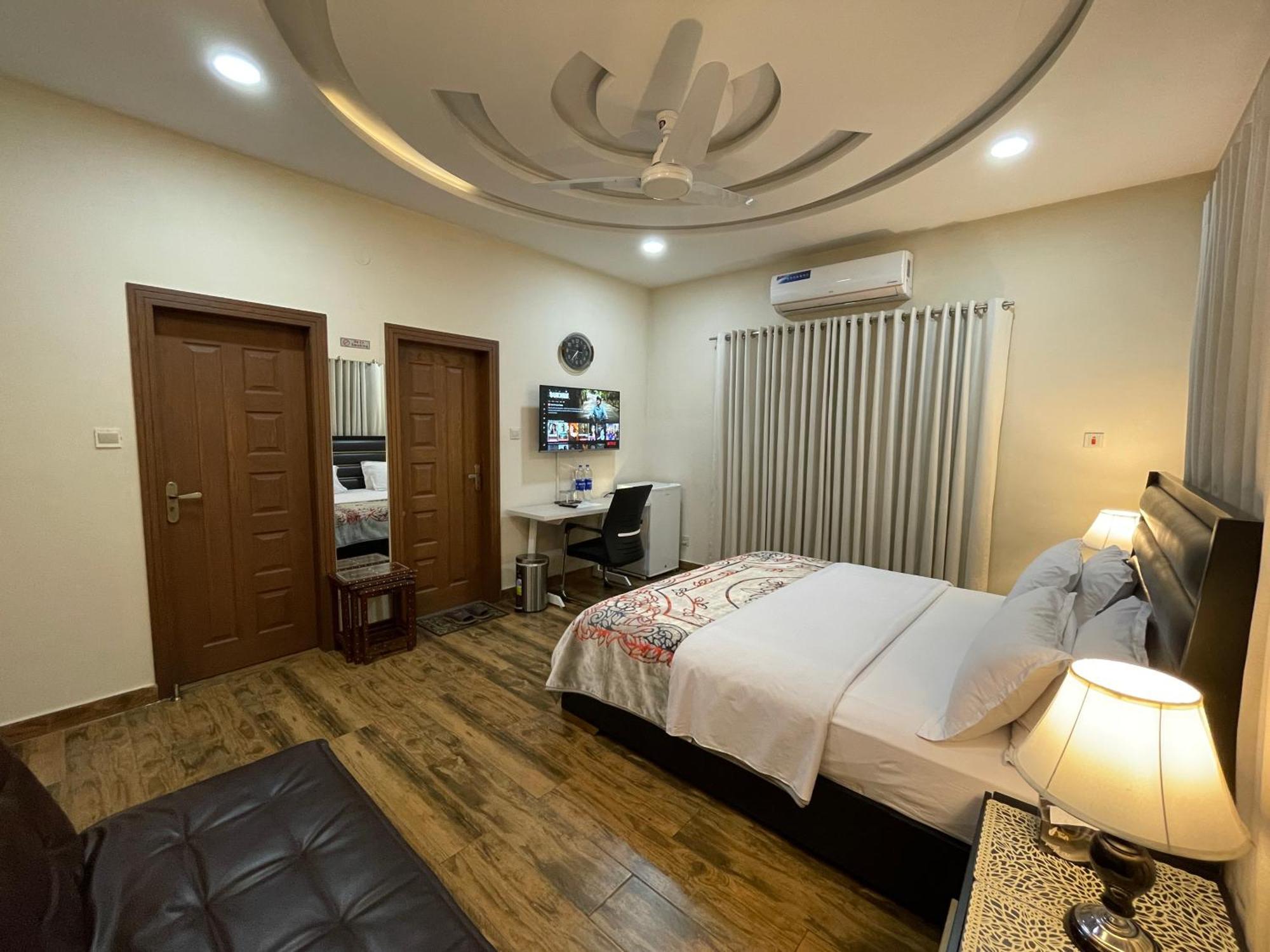 Alpha Guest House Равалпинди Екстериор снимка