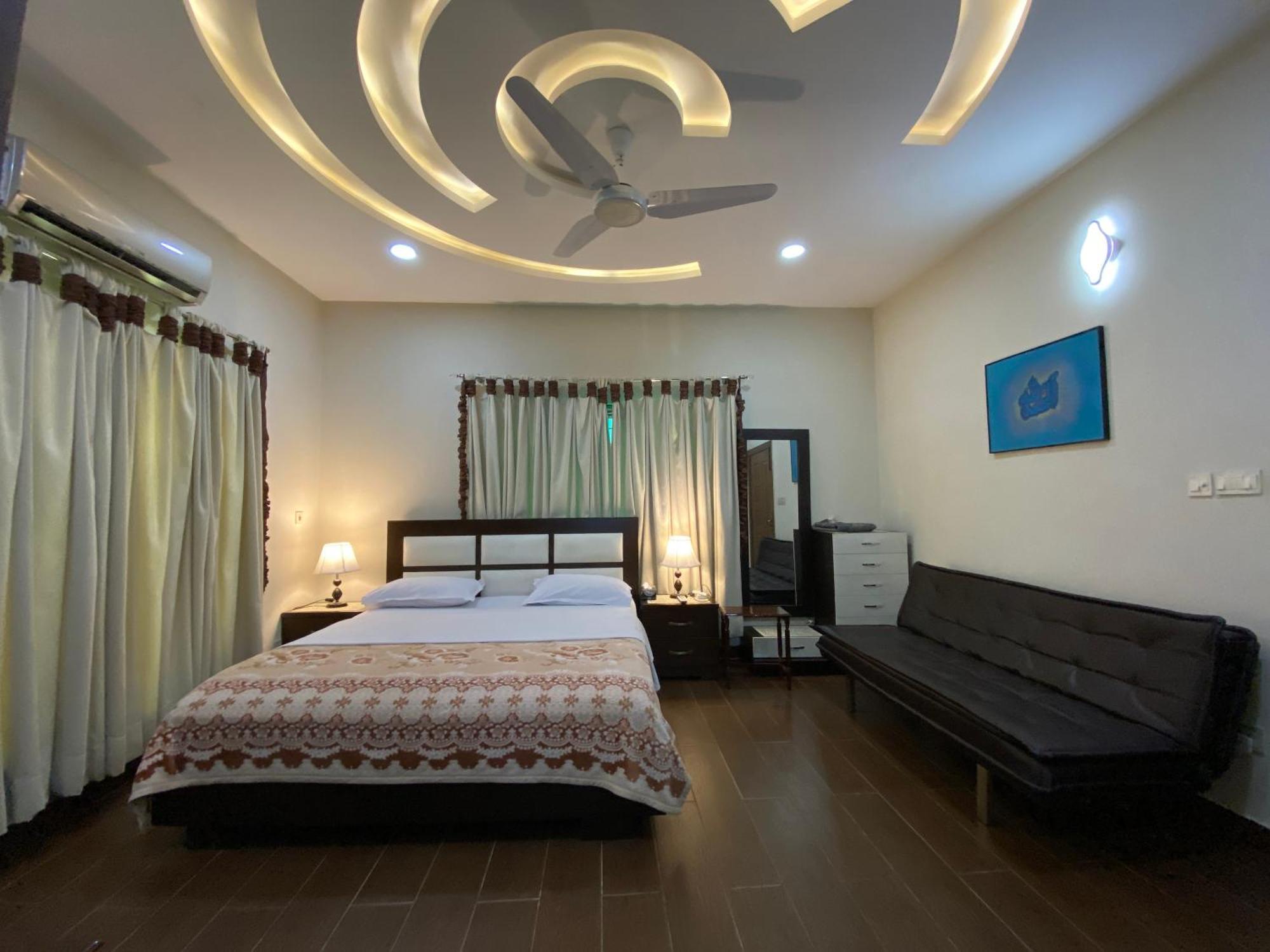 Alpha Guest House Равалпинди Екстериор снимка